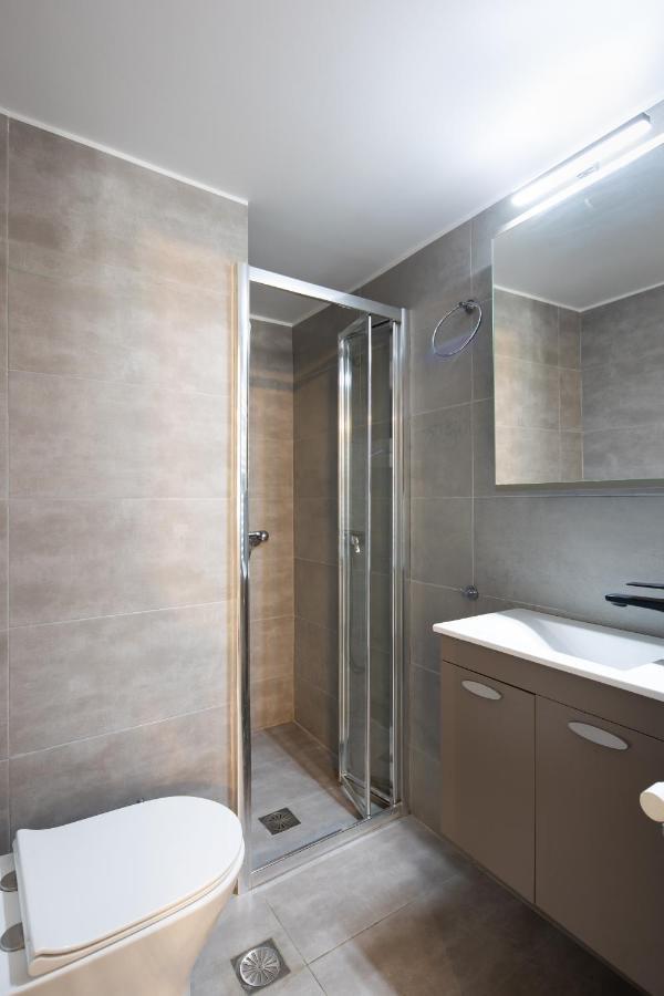 Newly Renovated Cozy Studio Downtown Athens Ngoại thất bức ảnh
